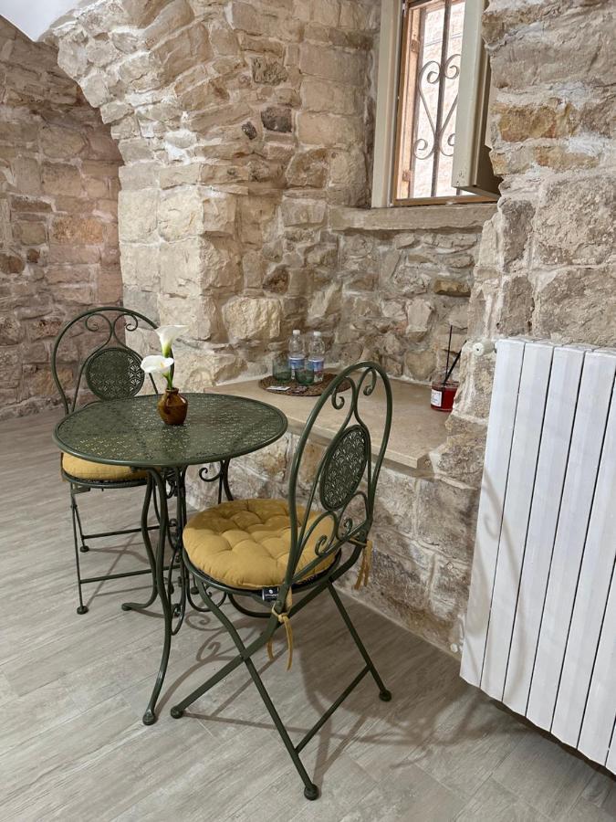 Giovinazzo Suite Pavone Griffi ภายนอก รูปภาพ