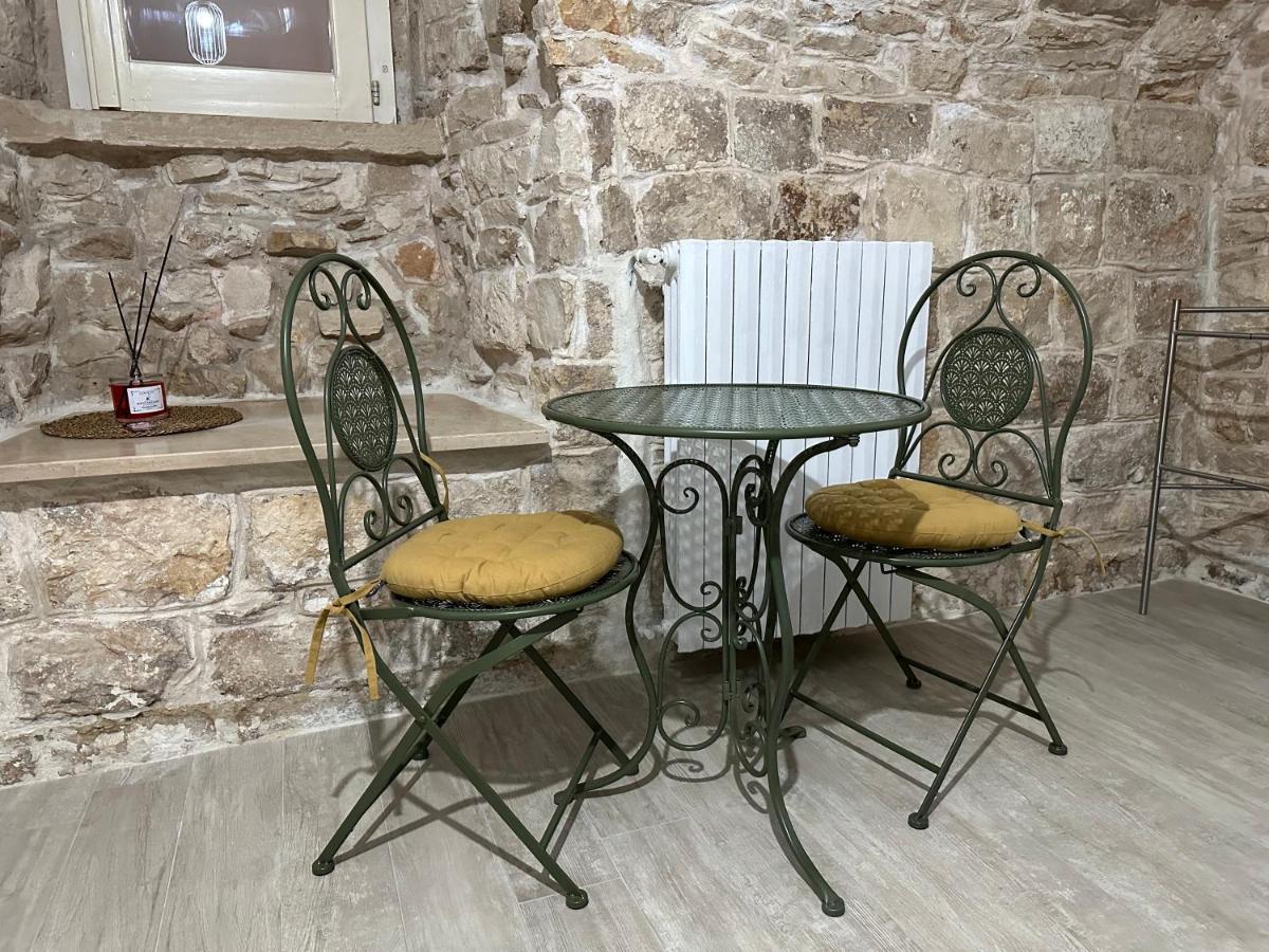 Giovinazzo Suite Pavone Griffi ภายนอก รูปภาพ
