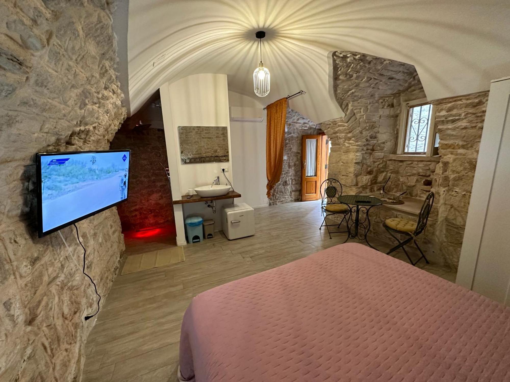 Giovinazzo Suite Pavone Griffi ภายนอก รูปภาพ